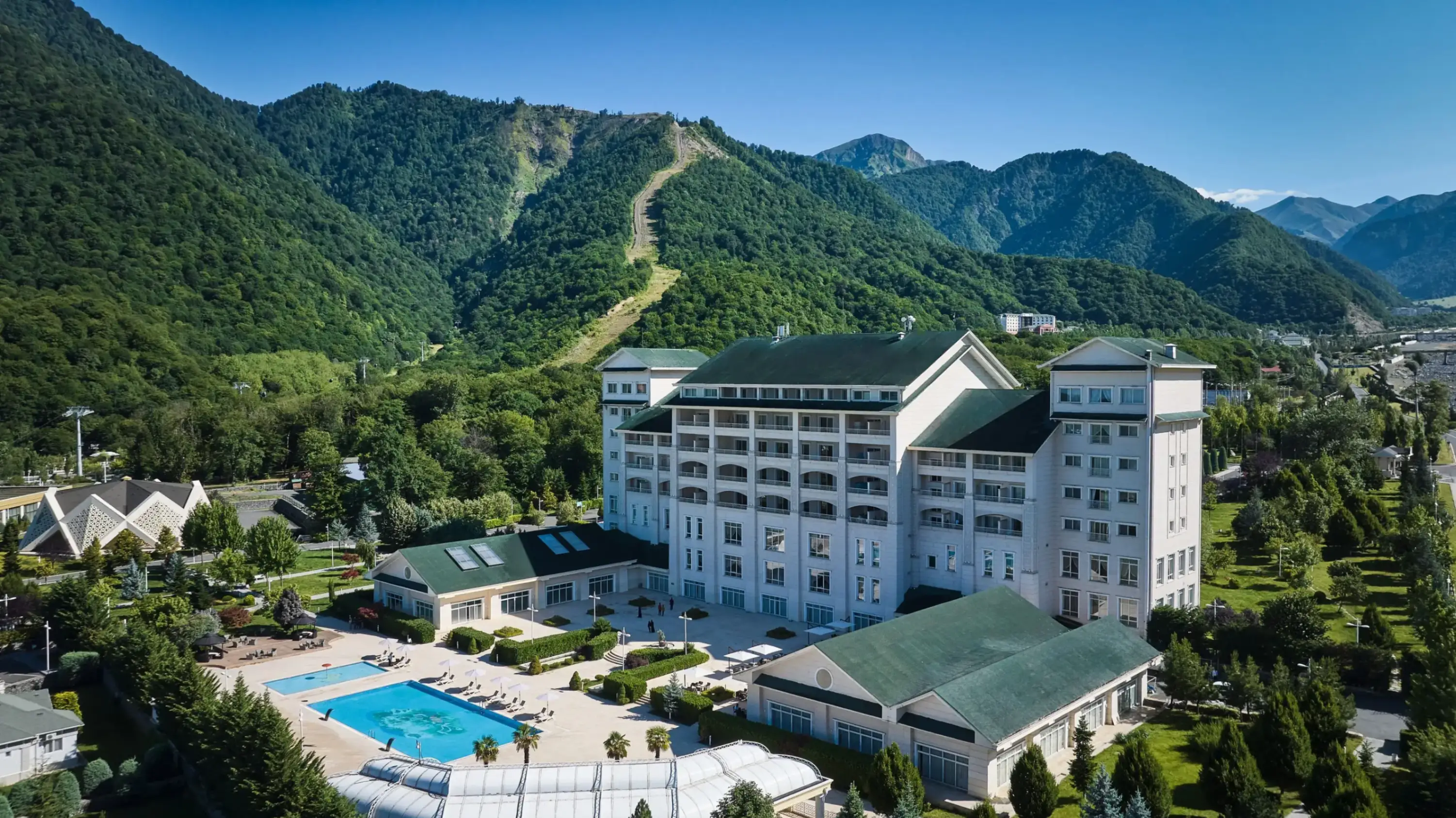 Qafqaz Riverside Hotel